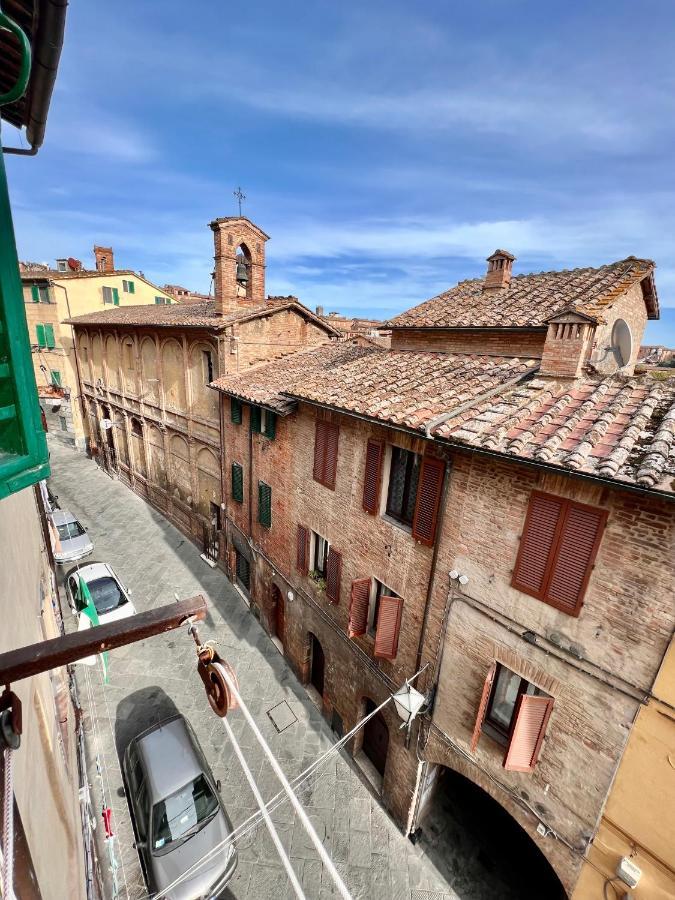 Siena - A pochi passi da Piazza del Campo Appartamento Esterno foto