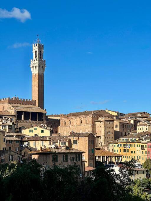 Siena - A pochi passi da Piazza del Campo Appartamento Esterno foto